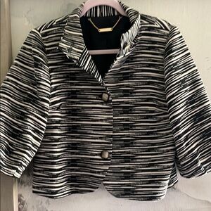 Vintage Trina Turk cropped blazer. Size 8, pristine condition.